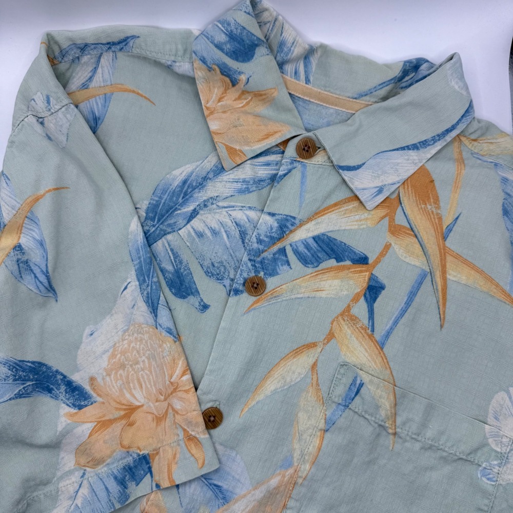 Tommy‎ Bahama Silk Button Up Shirt Tropical Floral Print Short Sleeve L